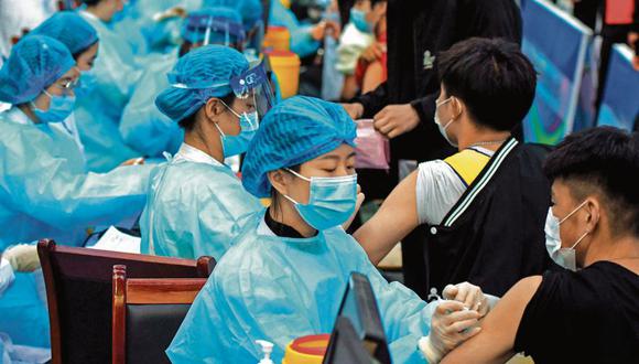 Aprueban vacuna para menores de 3 a 17 años en China