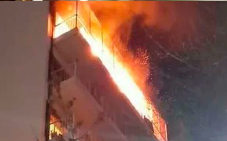 Dos mujeres y tres niños mueren en incendio en edificio de Buenos Aires