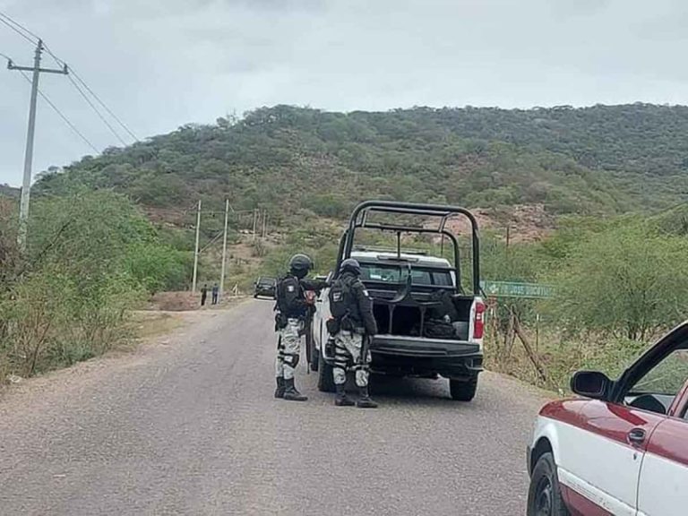 Asesinan a pareja y sus tres niños en carretera de la región mixteca de Oaxaca