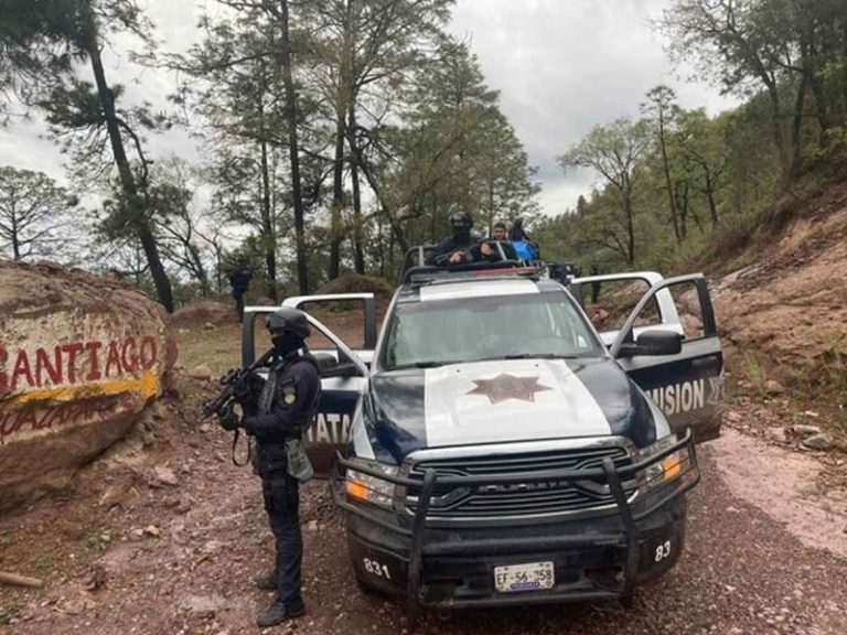 Aseguran armas y detienen a dos en narco-campamentos de ‘El Chueco’