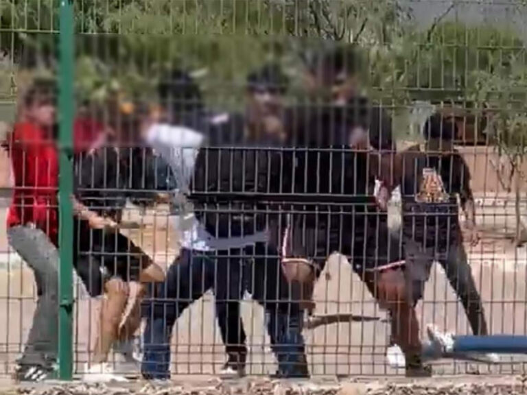 Apuñalan y golpean a estudiante afuera de CBTIS en Guaymas, Sonora