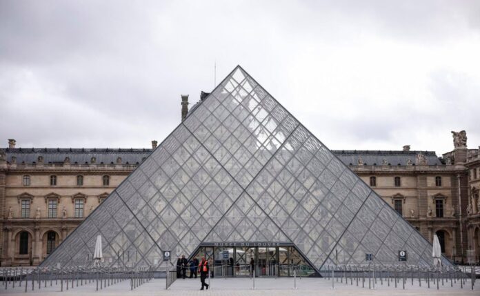 museo-del-louvre-3