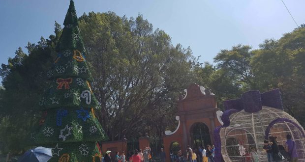 Al momento más de 398 mil visitantes en la Alameda por temporada navideña Al momento más de 398 mil visitantes en la Alameda por temporada navideña