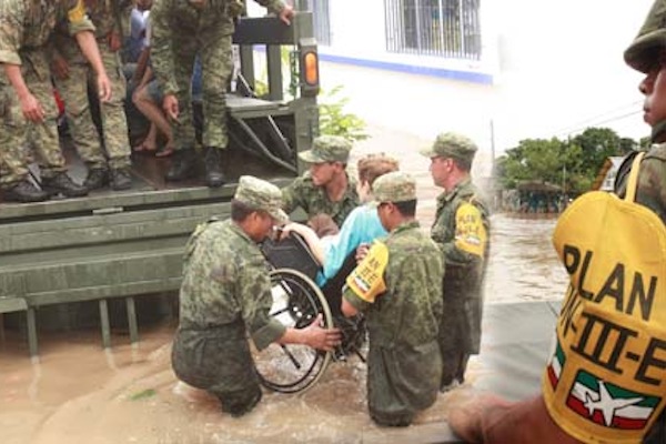 Ante desborde de río, Sedena aplica DN-III-E en Michoacán
