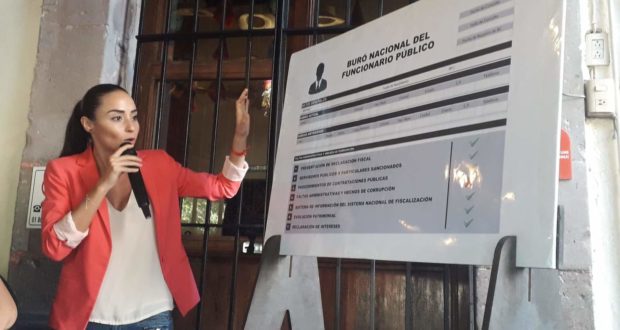Propone María Alemán crear Buró Nacional del Funcionario Público Propone María Alemán crear Buró Nacional del Funcionario Público