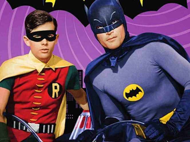 Traje de Batman de Adam West será subastado en Los Ángeles - RR Noticias