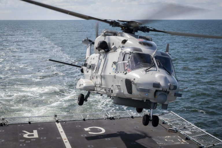Dos militares mueren en accidente de helicóptero en Aruba