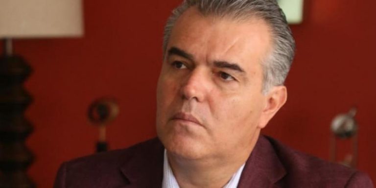 CCE pide agilizar trámites en sector energético