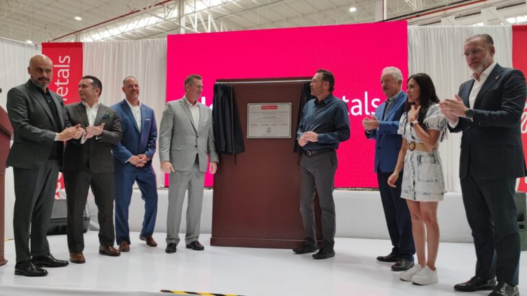 Inauguran empresa Kloeckner Metals en El Marqués