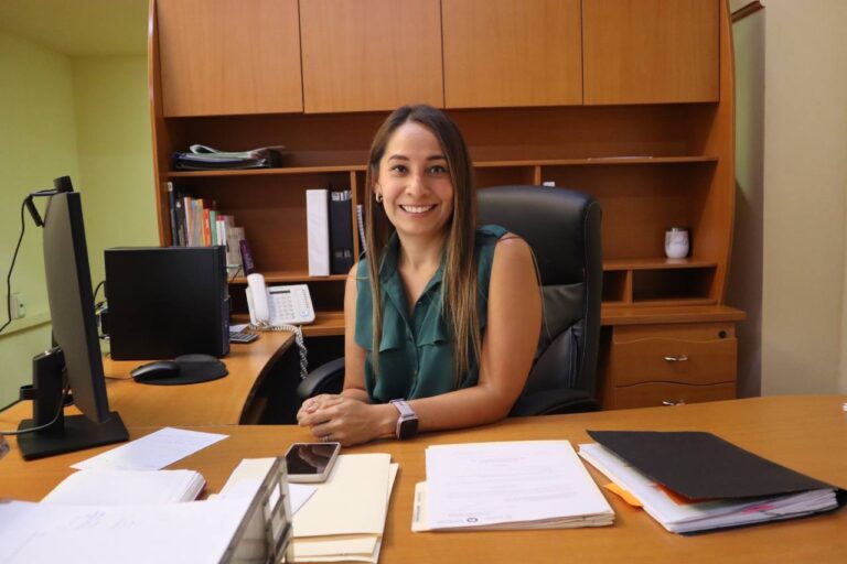 8 mil estudiantes solicitaron becas en instituciones particulares