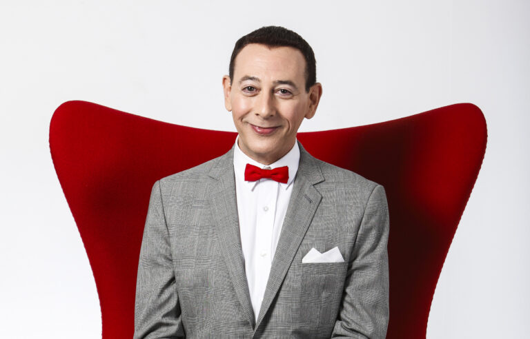 Fallece Paul Reubens, actor y comediante que interpretó a Pee-wee Herman