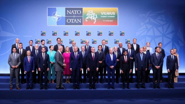 Ucrania obtiene refuerzo militar tras cumbre de la OTAN